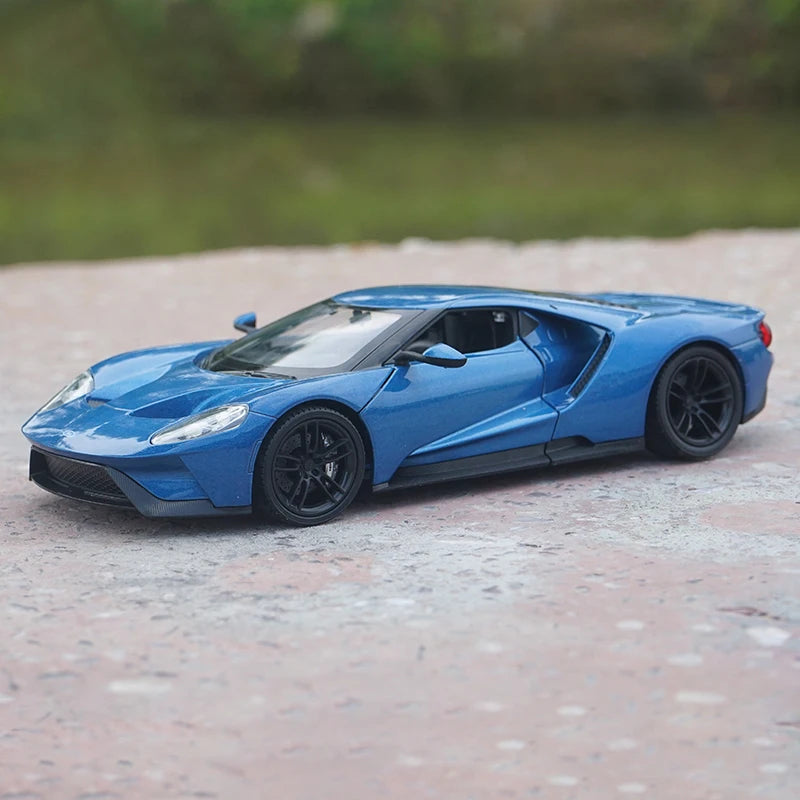 WELLY Ford GT 2017 Supercar Diecast Model Car