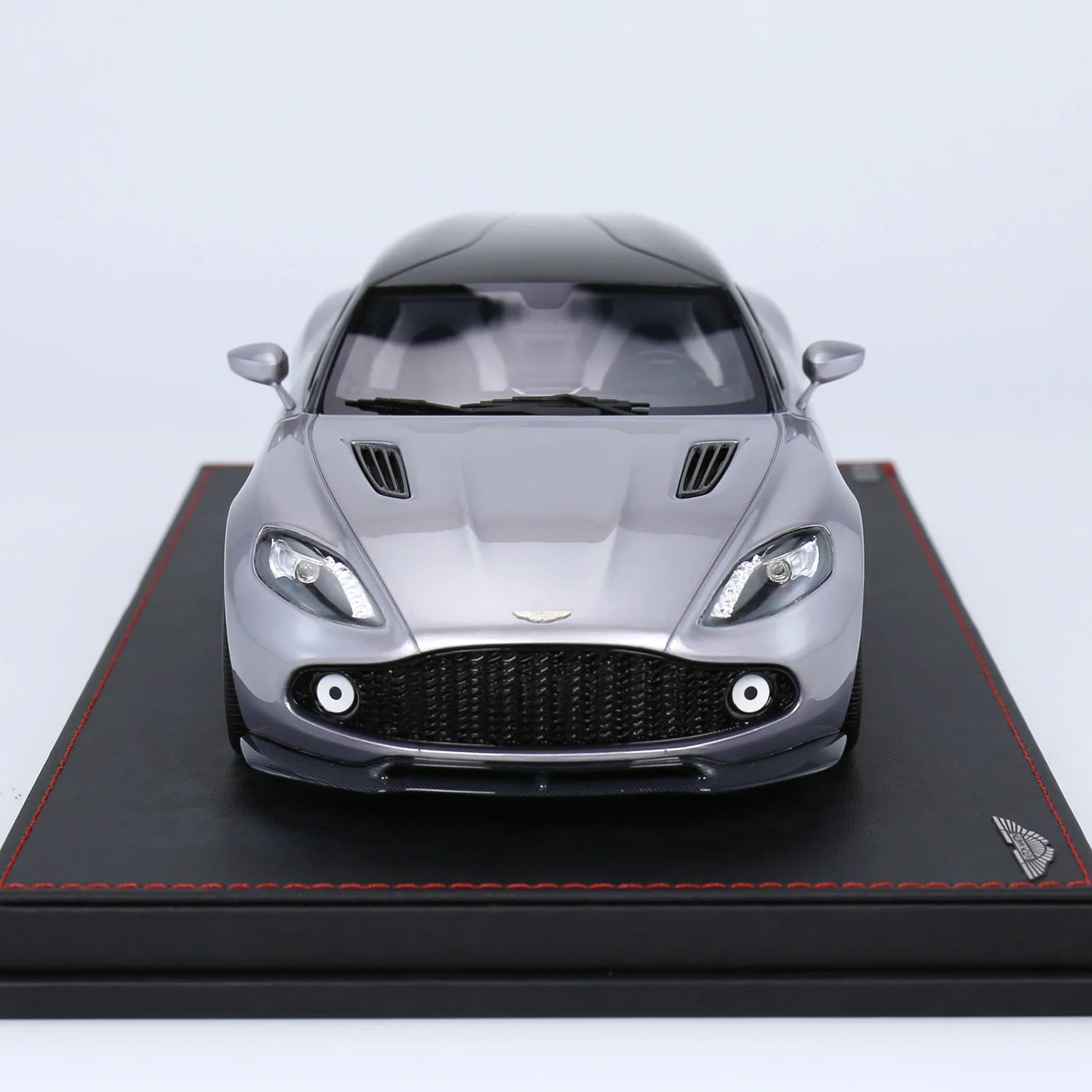 Aston Martin Vanquish Zagato - Collectible Resin Model